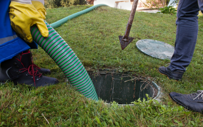 What Homeowners Should Avoid Before Sewage Cleanup in Versailles